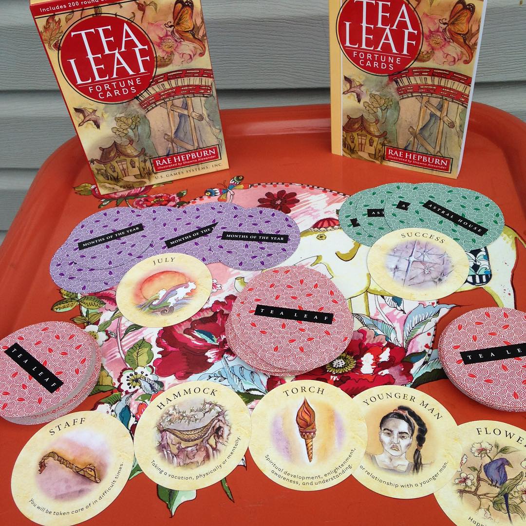 Tea Leaf Fortune Cards – Sách Hướng Dẫn Bói Trà