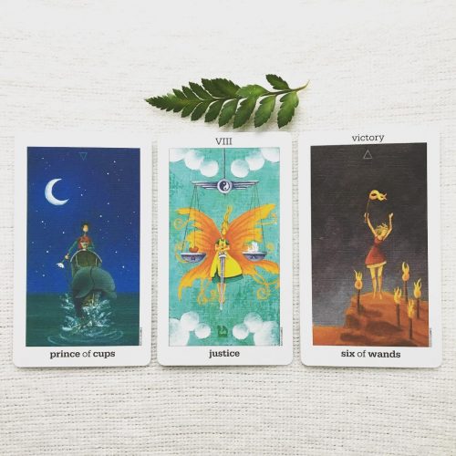 Sun and Moon Tarot in a Tin
