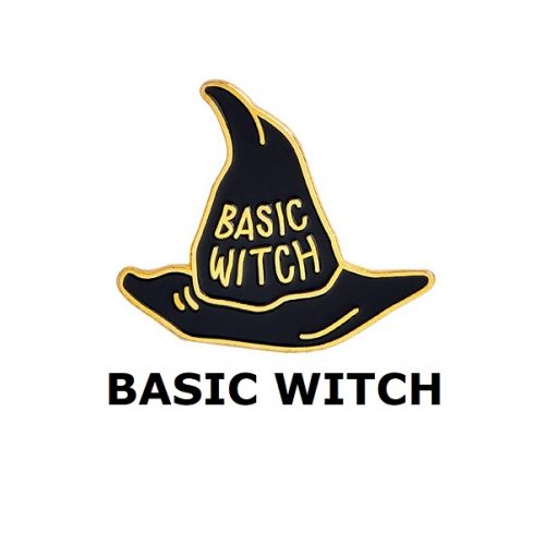Huy hiệu Basic Witch