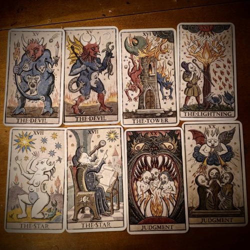 Trionfi della Luna Tarot phiên bản tiếng Anh