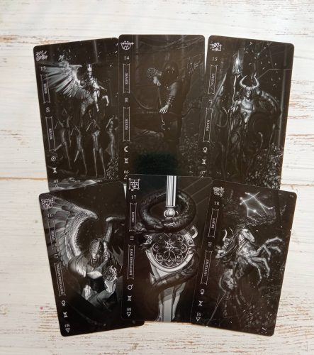 Goetia: Tarot in Darkness